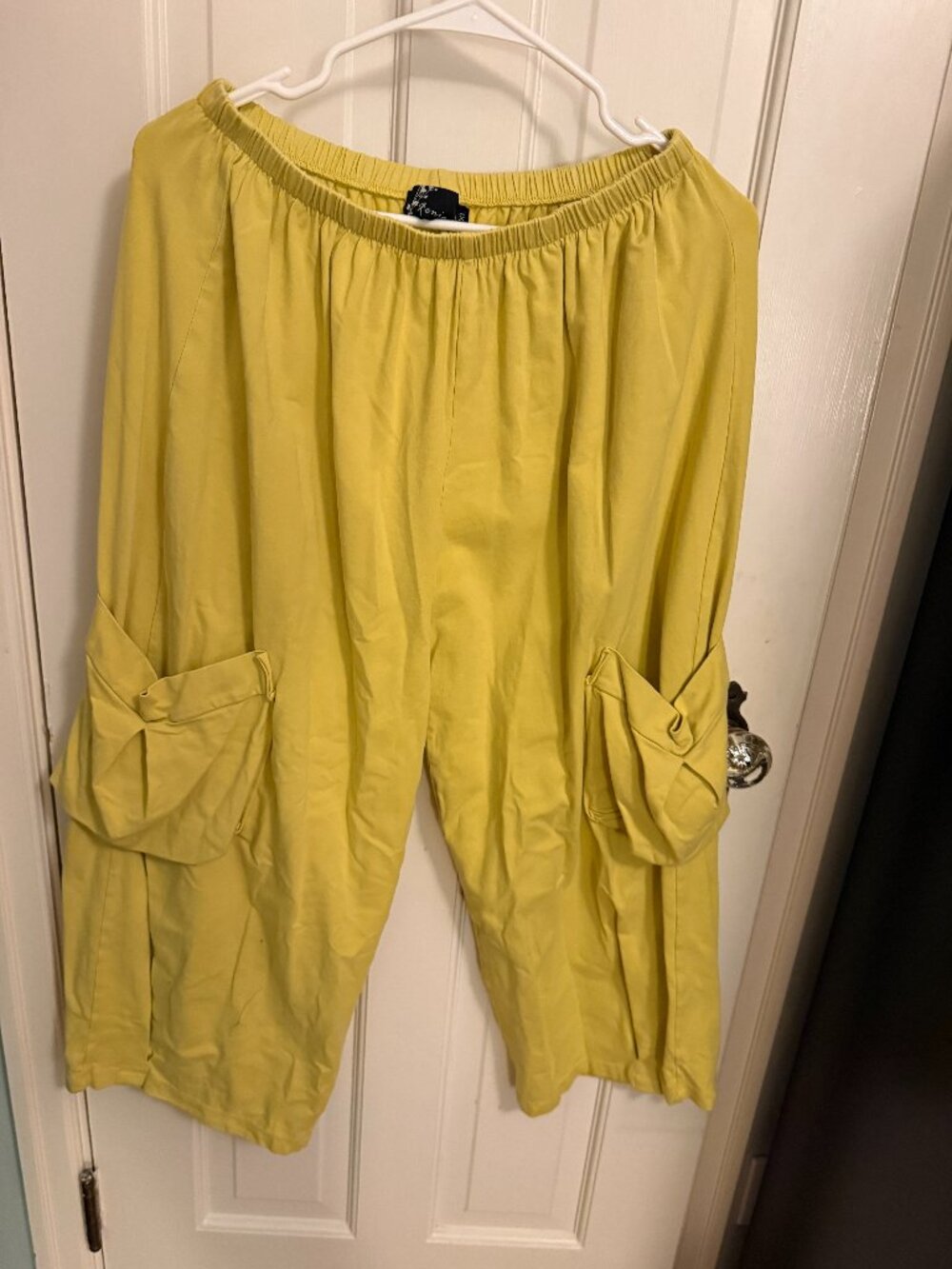 Fenini Mustard Yellow Chartreuse Cargo Crop Pants – Women’s XL – 100% Cotton